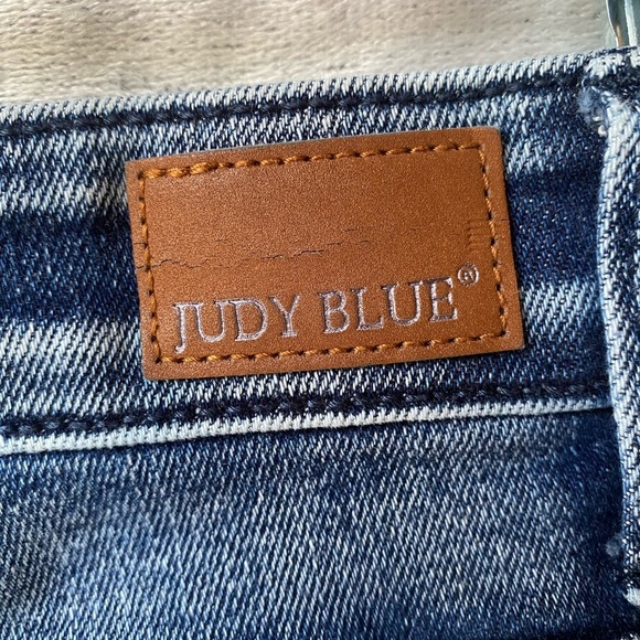 Judy Blue Womens Jeans, Medium Blue, Destroyed Detail, Boyfriend Fit, Size 28 - Picture 6 of 8